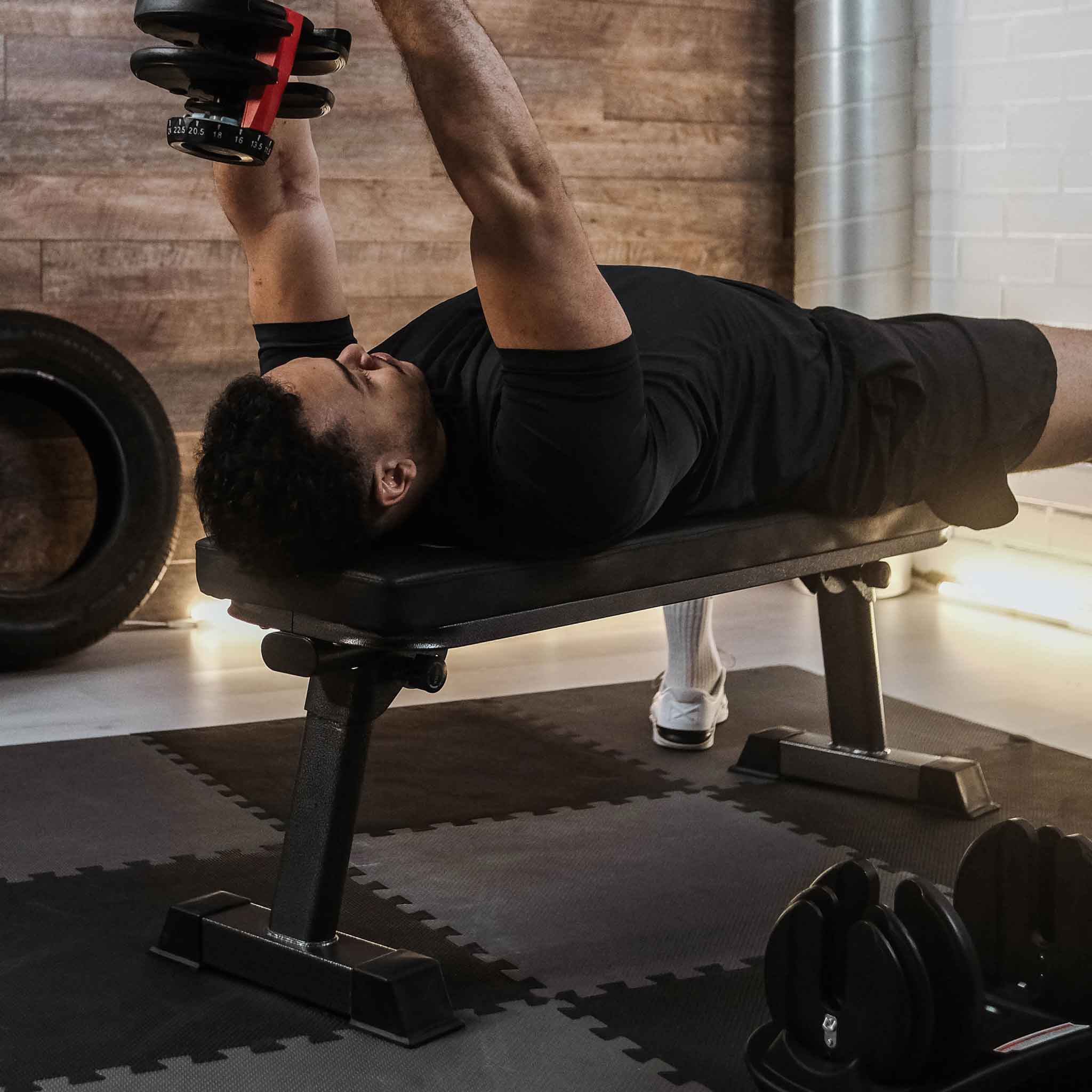 Weightlifting benches Core